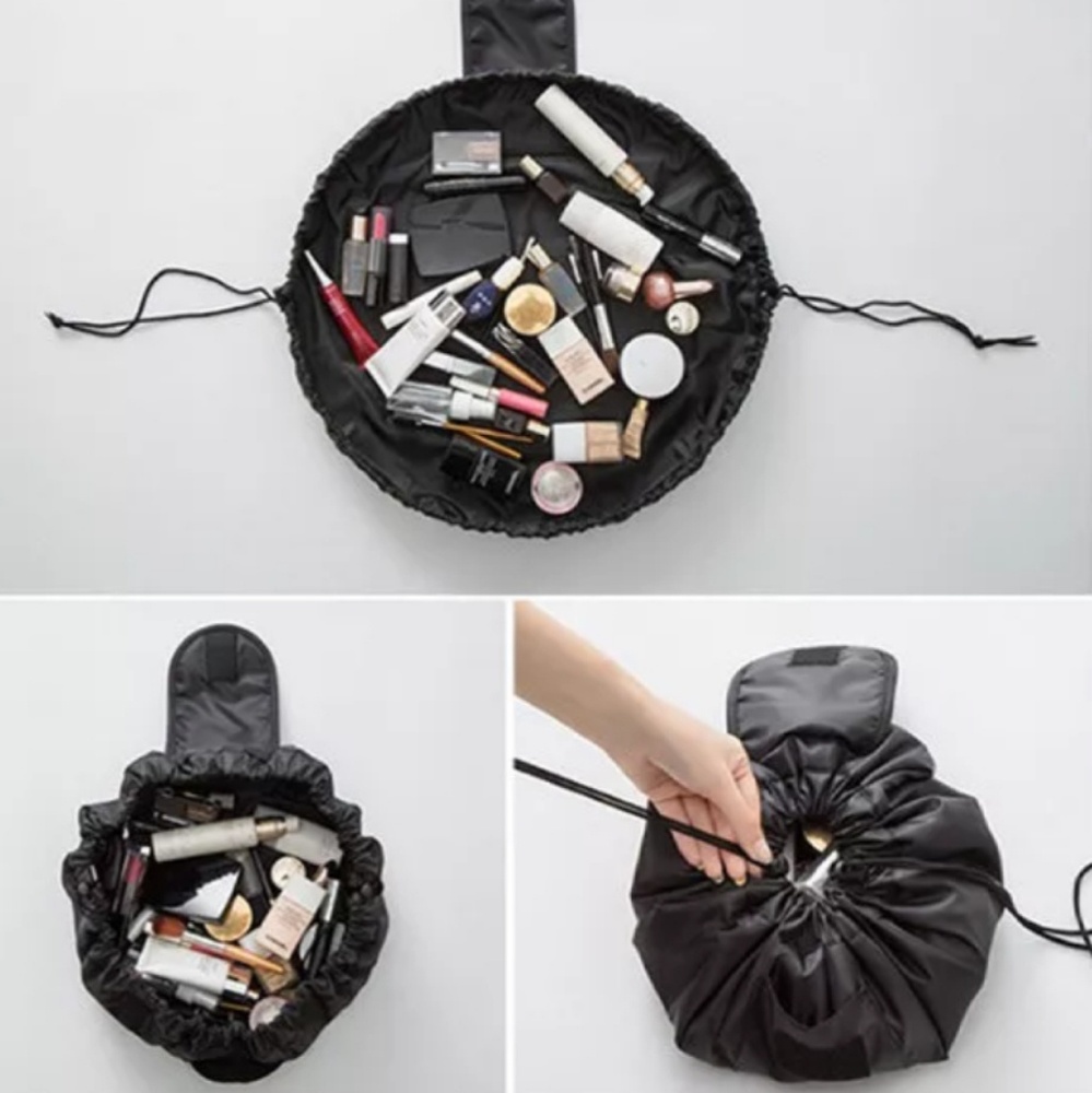 NWT Large Capacity Cosmetic Case